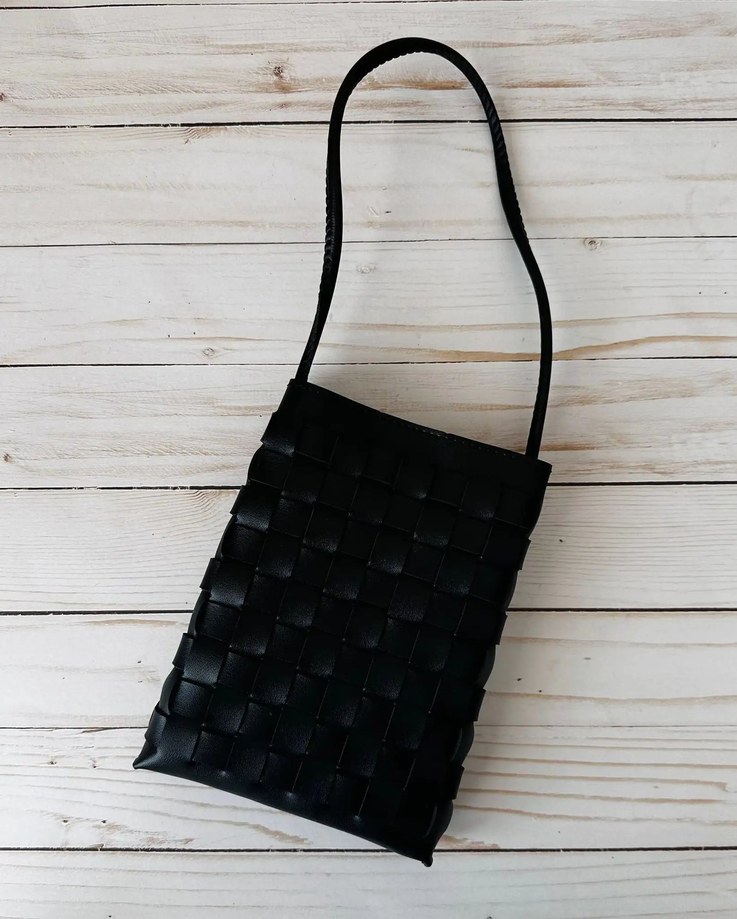 braided strap bag, black