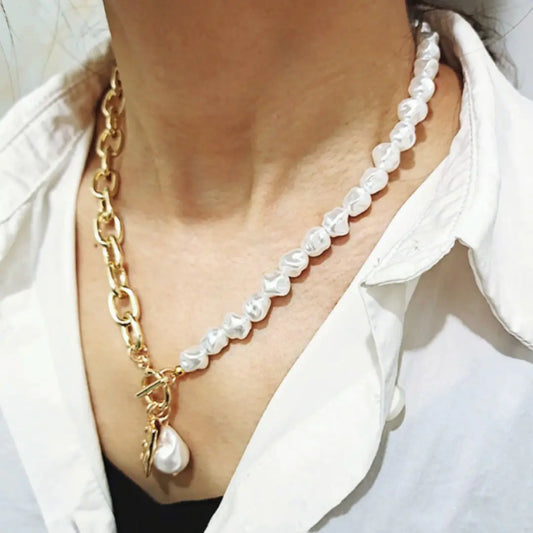 pearl necklace, 1